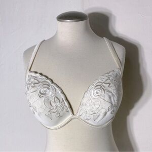 5/$25 George Plus Cream Embroidered Bra 38D